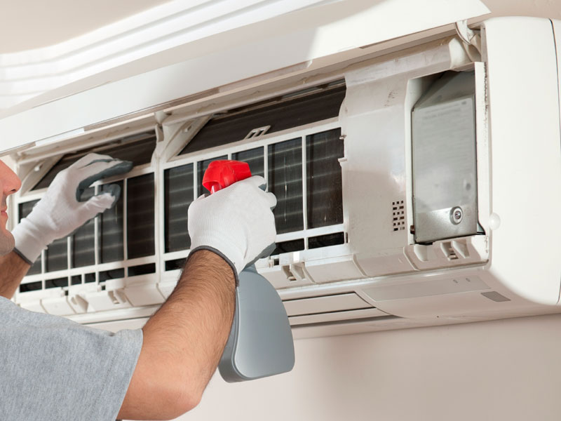 SANIFICAZIONE CONDIZIONATORE